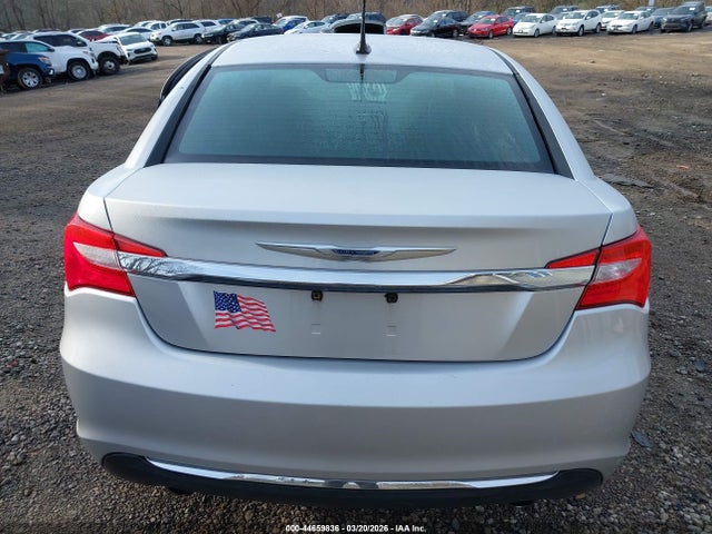Продажа на аукционе авто 2012 Chrysler 200 Touring, vin: 1C3CCBBG1CN183947, номер лота: 44659836