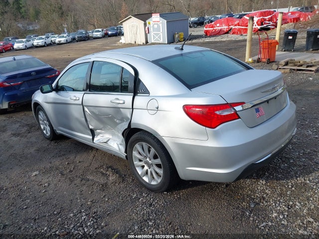 Продажа на аукционе авто 2012 Chrysler 200 Touring, vin: 1C3CCBBG1CN183947, номер лота: 44659836