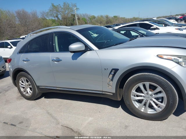 Продажа на аукционе авто 2017 Infiniti Qx70, vin: JN8CS1MU2HM140702, номер лота: 44659840