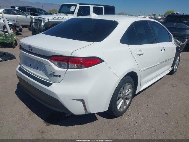 Toyota Corolla Hybrid Le 2024 JTDBCMFE1R3045471 Image 4