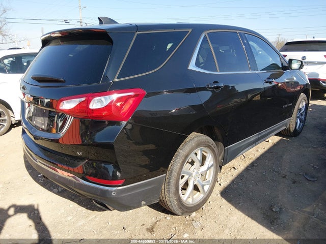 2GNAXKEX8J6218026 Chevrolet EQUINOX LT