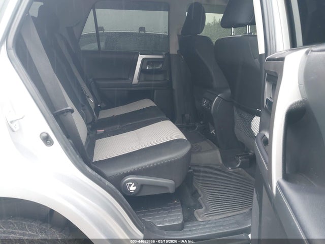 2022 TOYOTA 4RUNNER JTEMU5JR5N5972733 Photo 7