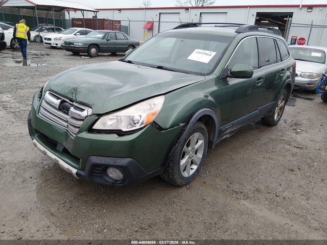 2014 Subaru Outback 2.5i Limited მანქანა იყიდება აუქციონზე, vin: 4S4BRBLC0E3323403, აუქციონის ნომერი: 44659868