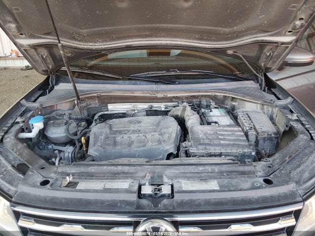 44659874 :رقم المزاد ، 3VV2B7AX5KM081148 vin ، 2019 Volkswagen Tiguan 2.0t Se/2.0t Sel/2.0t Sel R-line/2.0t Sel R-line Black مزاد بيع