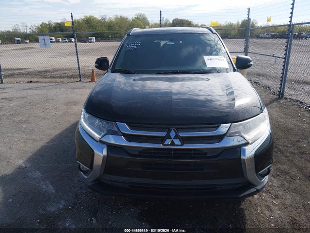 Продаж на аукціоні авто 2018 Mitsubishi Outlander Le, vin: JA4AD3A38JZ048050, номер лоту: 44659889