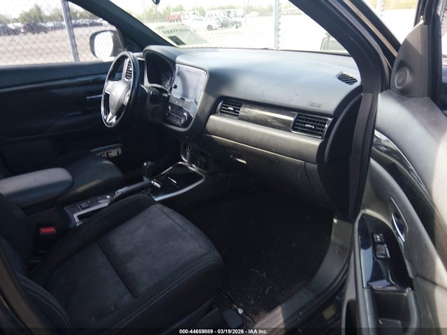 2018 MITSUBISHI OUTLANDER JA4AD3A38JZ048050 Photo 4