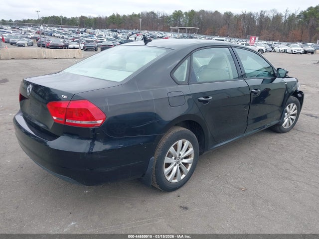 Продажа на аукционе авто 2014 Volkswagen Passat 1.8t Wolfsburg Edition, vin: 1VWAT7A38EC098517, номер лота: 44659915