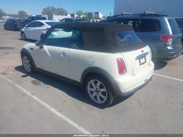 2007 MINI COOPER WMWRF33547TG16758 Photo 2