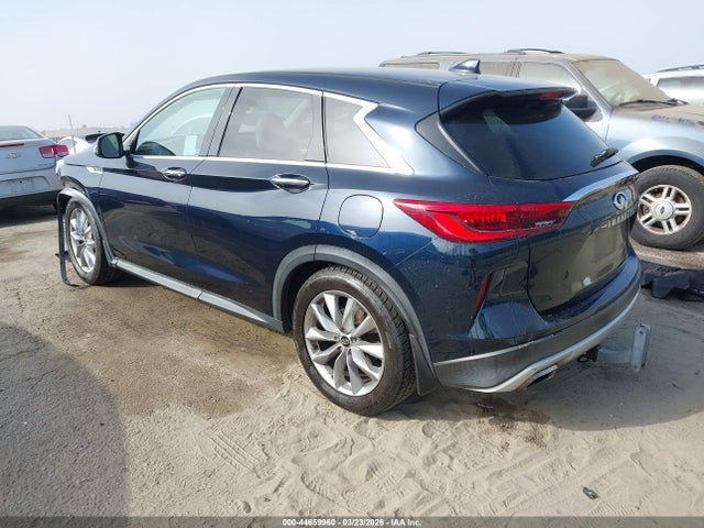 44659960 :رقم المزاد ، 3PCAJ5M12KF127824 vin ، 2019 Infiniti Qx50 Pure مزاد بيع