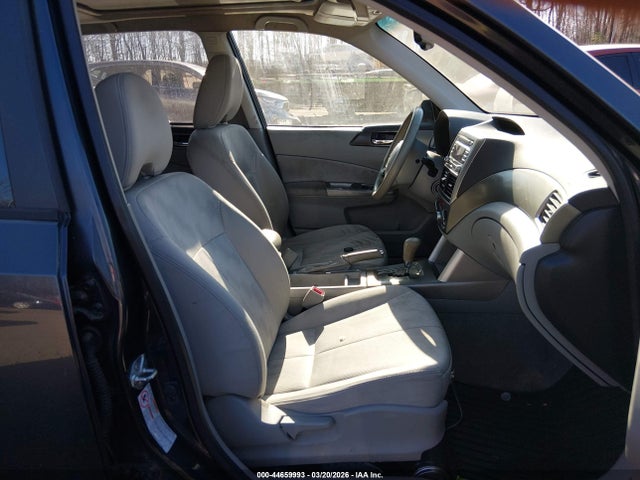 Продажа на аукционе авто 2010 Subaru Forester 2.5x Premium, vin: JF2SH6CC0AH760461, номер лота: 44659993