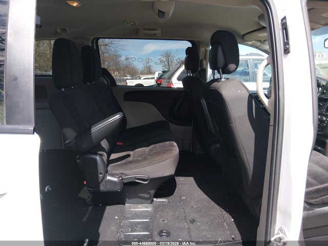 44660000 :رقم المزاد ، 2C4RDGBGXJR134374 vin ، 2018 Dodge Grand Caravan Se مزاد بيع