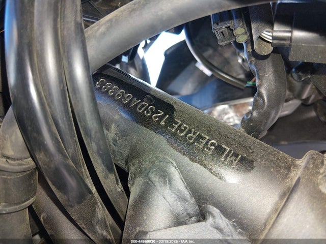 ML5ERGE12SDA69383 Kawasaki Er500