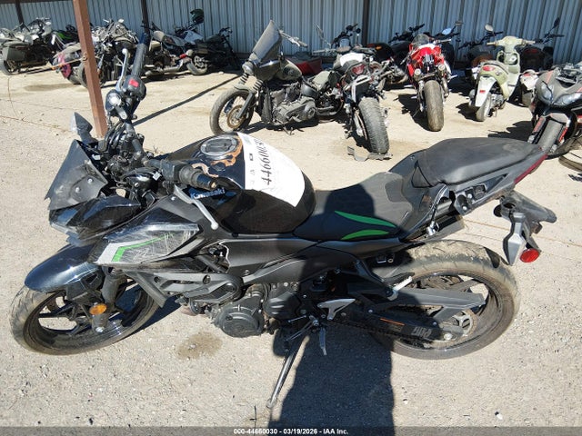 ML5ERGE12SDA69383 Kawasaki Er500