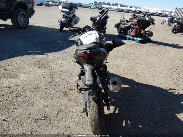 ML5ERGE12SDA69383 Kawasaki Er500