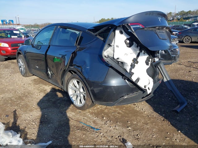7SAYGDED7RF015226 Tesla Model Y Long Range Single Motor Rear-wheel Drive/rwd