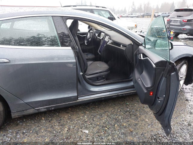 Aukcja sprzedaży 2013 Tesla Model S, vin: 5YJSA1CN7DFP12175, numer aukcji: 44660065