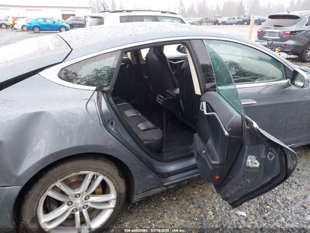 Aukcja sprzedaży 2013 Tesla Model S, vin: 5YJSA1CN7DFP12175, numer aukcji: 44660065