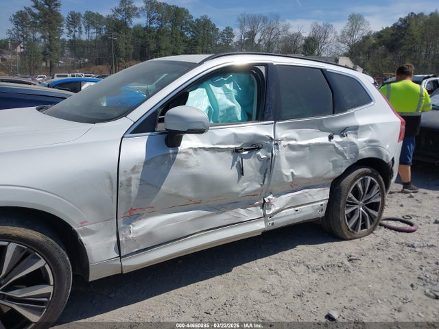 2022 Volvo Xc60 B5 Momentum მანქანა იყიდება აუქციონზე, vin: YV4L12DKXN1081962, აუქციონის ნომერი: 44660085