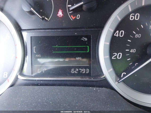 3N1AB7AP4FY272765 Nissan SENTRA SV