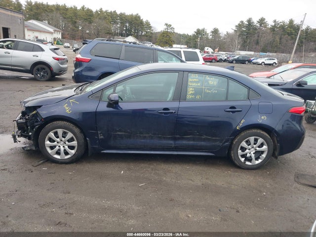 5YFEPMAE4NP367726 Toyota COROLLA LE