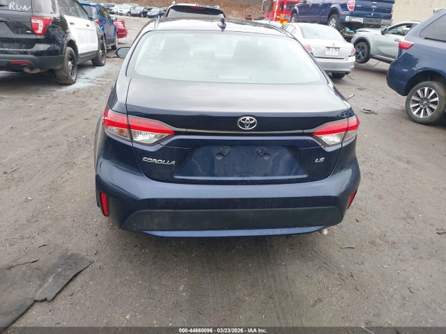 5YFEPMAE4NP367726 Toyota COROLLA LE