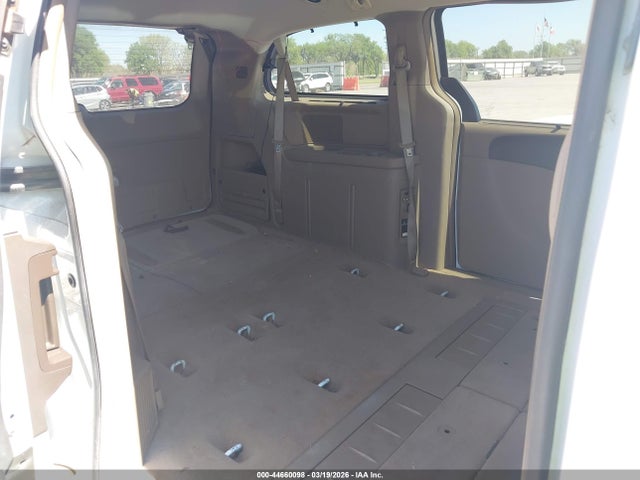 Продажа на аукционе авто 2015 Chrysler Town & Country Touring, vin: 2C4RC1BG9FR638504, номер лота: 44660098