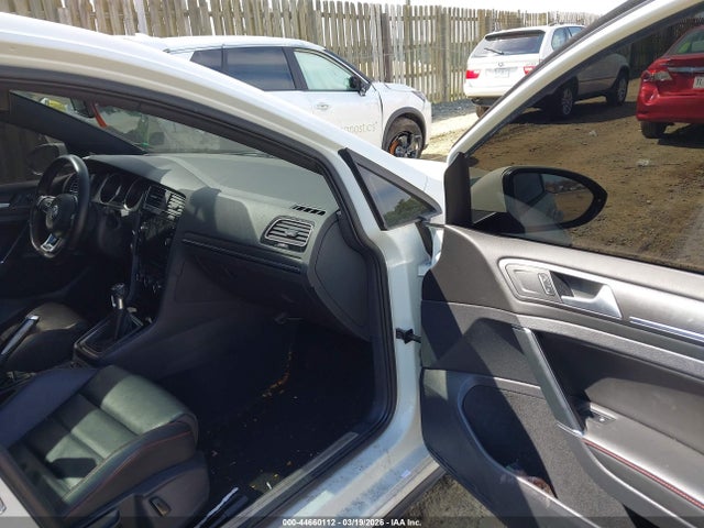 2019 VOLKSWAGEN GOLF GTI 3VW5T7AU9KM001779 Photo 4