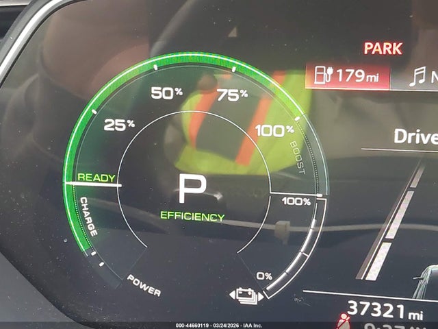 WA1LAAGE3NB032335 Audi E-tron Premium Plus Quattro