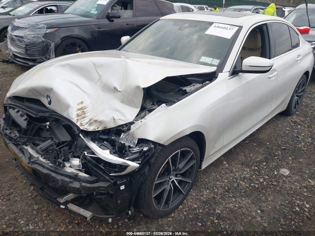 Продажа на аукционе авто 2022 Bmw 330i Xdrive, vin: 3MW5R7J08N8C71661, номер лота: 44660137