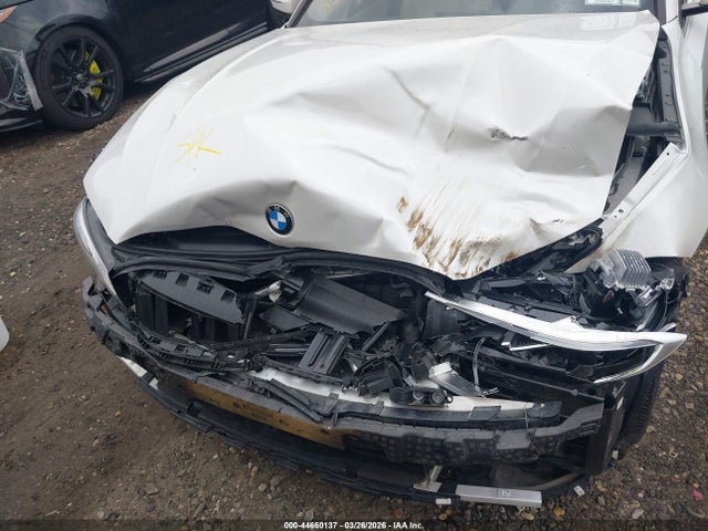 Продажа на аукционе авто 2022 Bmw 330i Xdrive, vin: 3MW5R7J08N8C71661, номер лота: 44660137