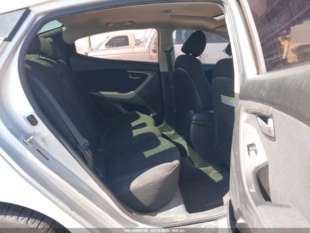 Продаж на аукціоні авто 2015 Hyundai Elantra Se, vin: 5NPDH4AE1FH618970, номер лоту: 44660138