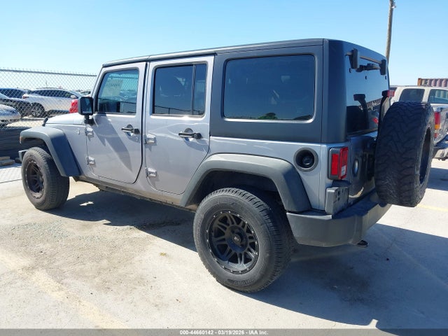 1C4BJWDG2HL751286 Jeep Wrangler Unlimited Sport 4x4