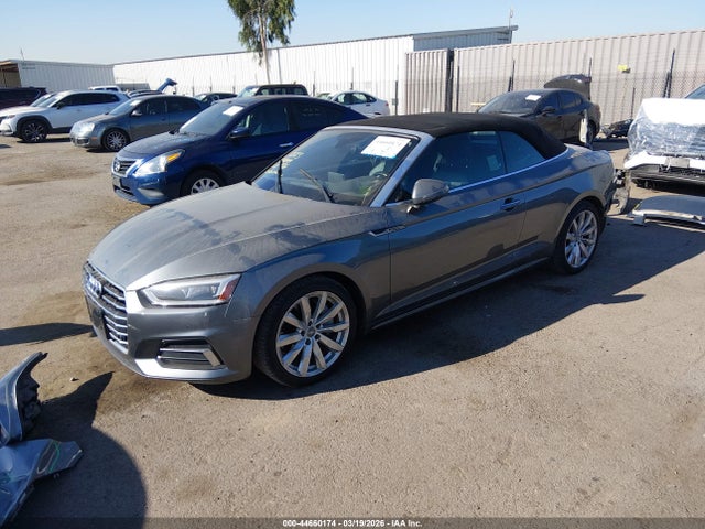WAUYNGF50JN000999 Audi A5 2.0t Premium