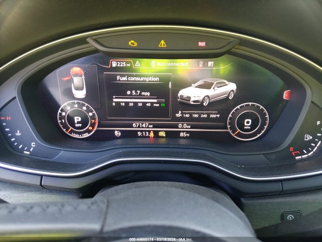 WAUYNGF50JN000999 Audi A5 2.0t Premium