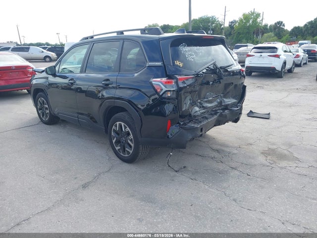 2025 Subaru Forester Premium მანქანა იყიდება აუქციონზე, vin: JF2SLDDC2SH408016, აუქციონის ნომერი: 44660176