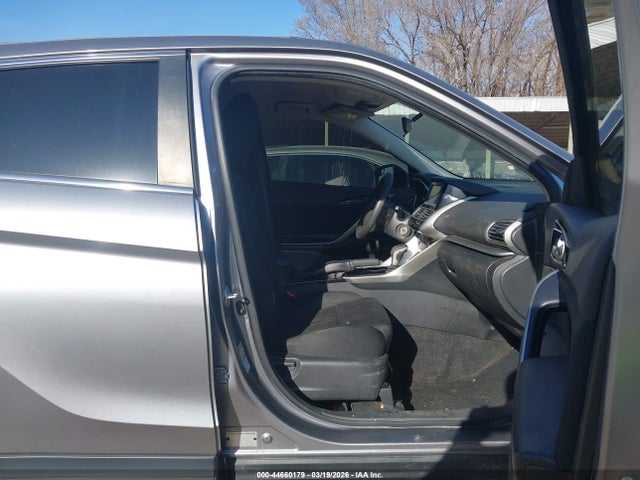2019 MITSUBISHI ECLIPSE CROSS JA4AT3AA3KZ034253 Photo 4
