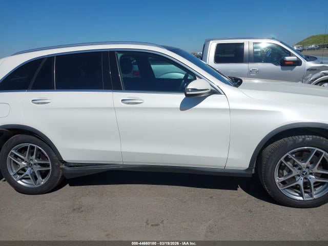 WDC0G4KB2JV072754 Mercedes-Benz Glc 300 4matic