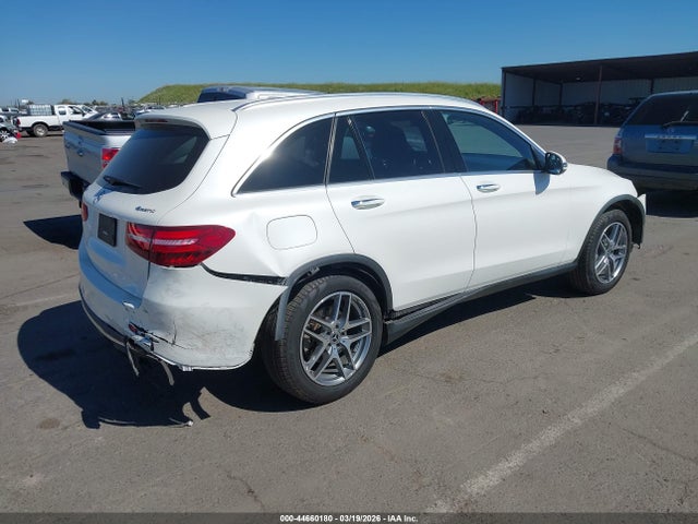 2018 MERCEDES-BENZ GLC 300 WDC0G4KB2JV072754 Photo 3