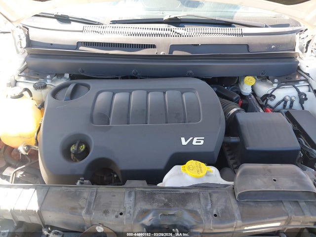 3C4PDCGG0JT517181 Dodge Journey Crossroad