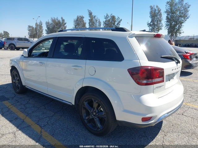 3C4PDCGG0JT517181 Dodge Journey Crossroad
