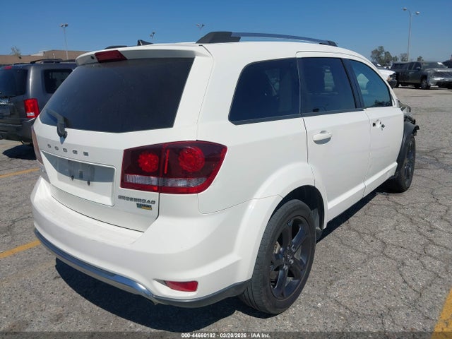 3C4PDCGG0JT517181 Dodge Journey Crossroad