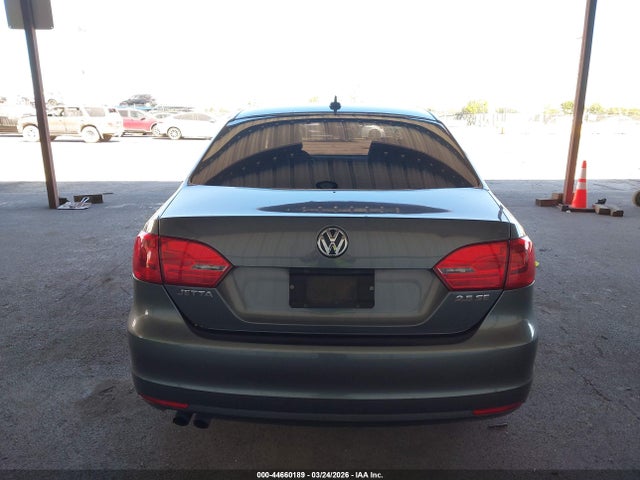 44660189 :رقم المزاد ، 3VWDP7AJ6DM389496 vin ، 2013 Volkswagen Jetta Se مزاد بيع