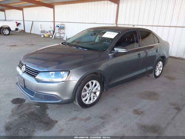 44660189 :رقم المزاد ، 3VWDP7AJ6DM389496 vin ، 2013 Volkswagen Jetta Se مزاد بيع