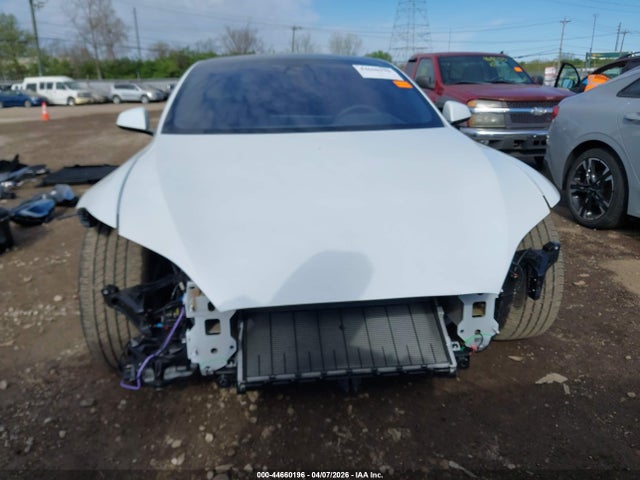 5YJSA1E62TF553067 Tesla Model S Plaid