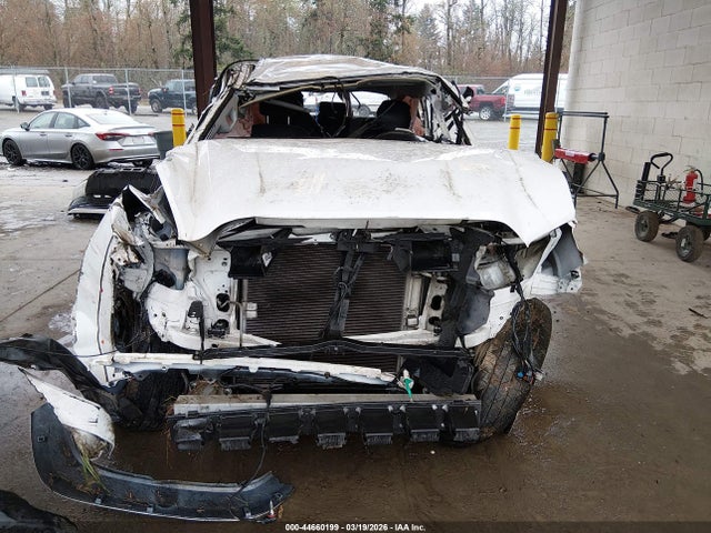 3TMCZ5ANXLM366737 Toyota Tacoma Sr5 V6