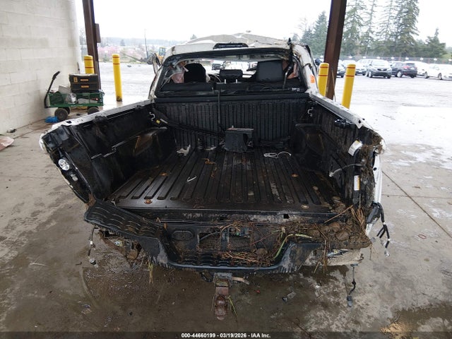 3TMCZ5ANXLM366737 Toyota Tacoma Sr5 V6
