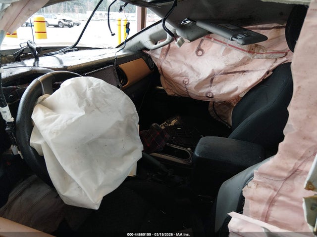 3TMCZ5ANXLM366737 Toyota Tacoma Sr5 V6