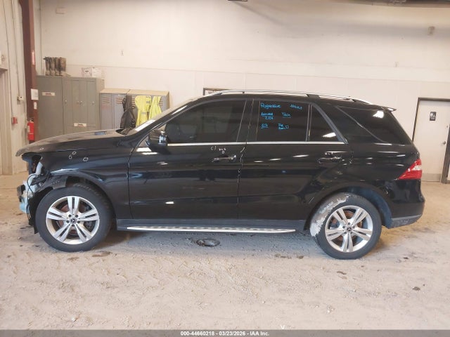 2015 Mercedes-benz Ml 350 მანქანა იყიდება აუქციონზე, vin: 4JGDA5JB2FA593712, აუქციონის ნომერი: 44660218