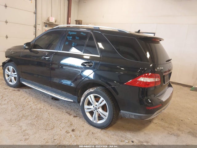 2015 Mercedes-benz Ml 350 მანქანა იყიდება აუქციონზე, vin: 4JGDA5JB2FA593712, აუქციონის ნომერი: 44660218