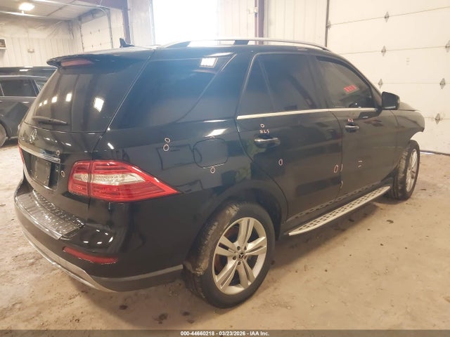 2015 Mercedes-benz Ml 350 მანქანა იყიდება აუქციონზე, vin: 4JGDA5JB2FA593712, აუქციონის ნომერი: 44660218
